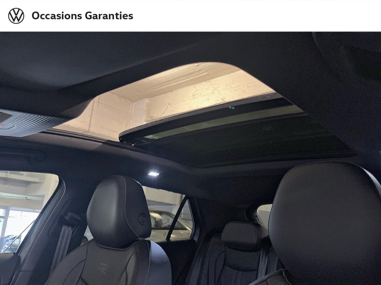 Voitures occasions VOLKSWAGEN T-ROC R-Line Paris
