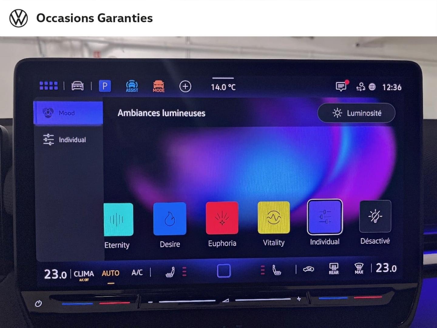 Voitures occasions VOLKSWAGEN T-ROC R-Line Paris
