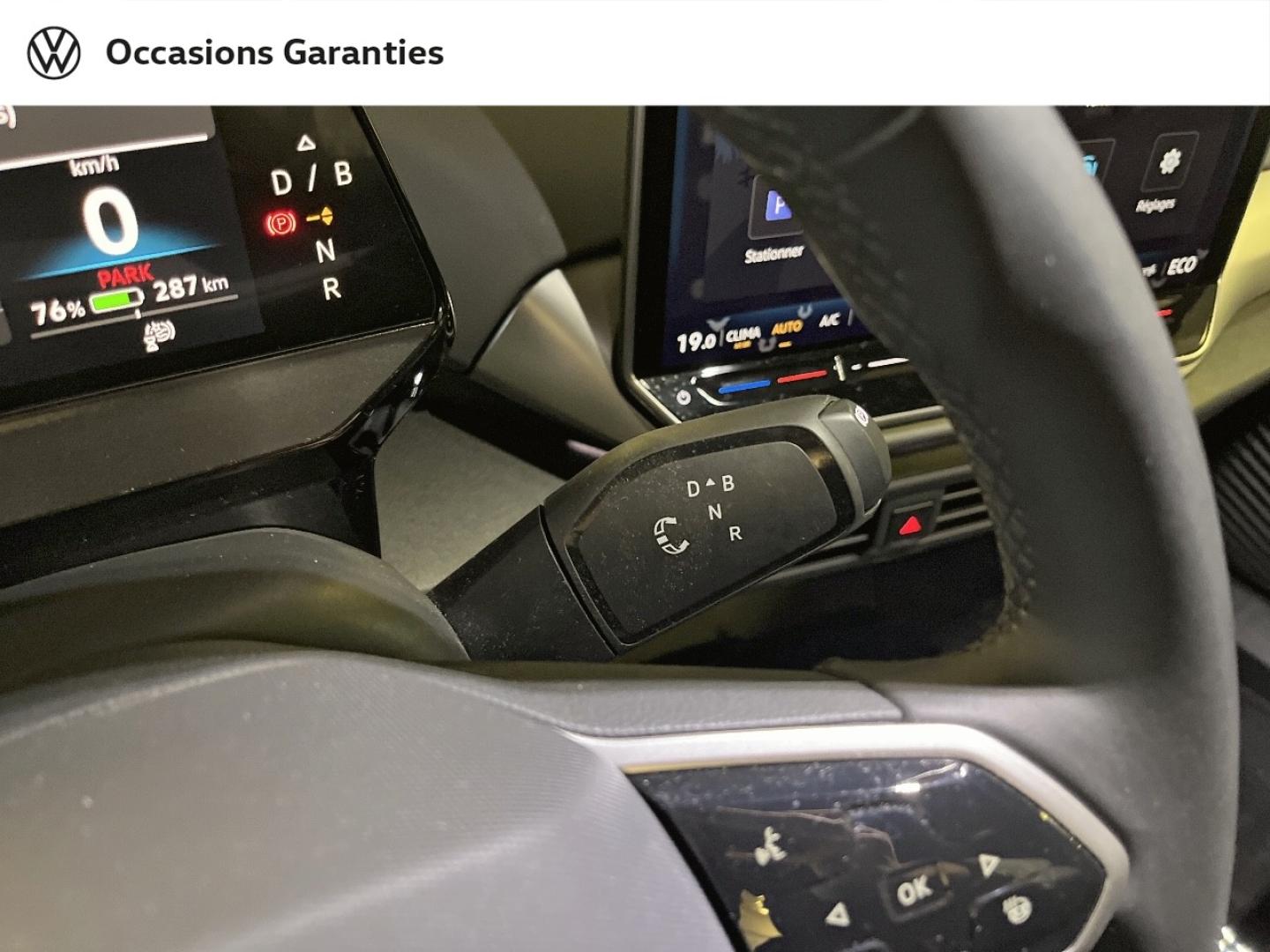 Voitures occasions VOLKSWAGEN ID.4 Life Max Paris