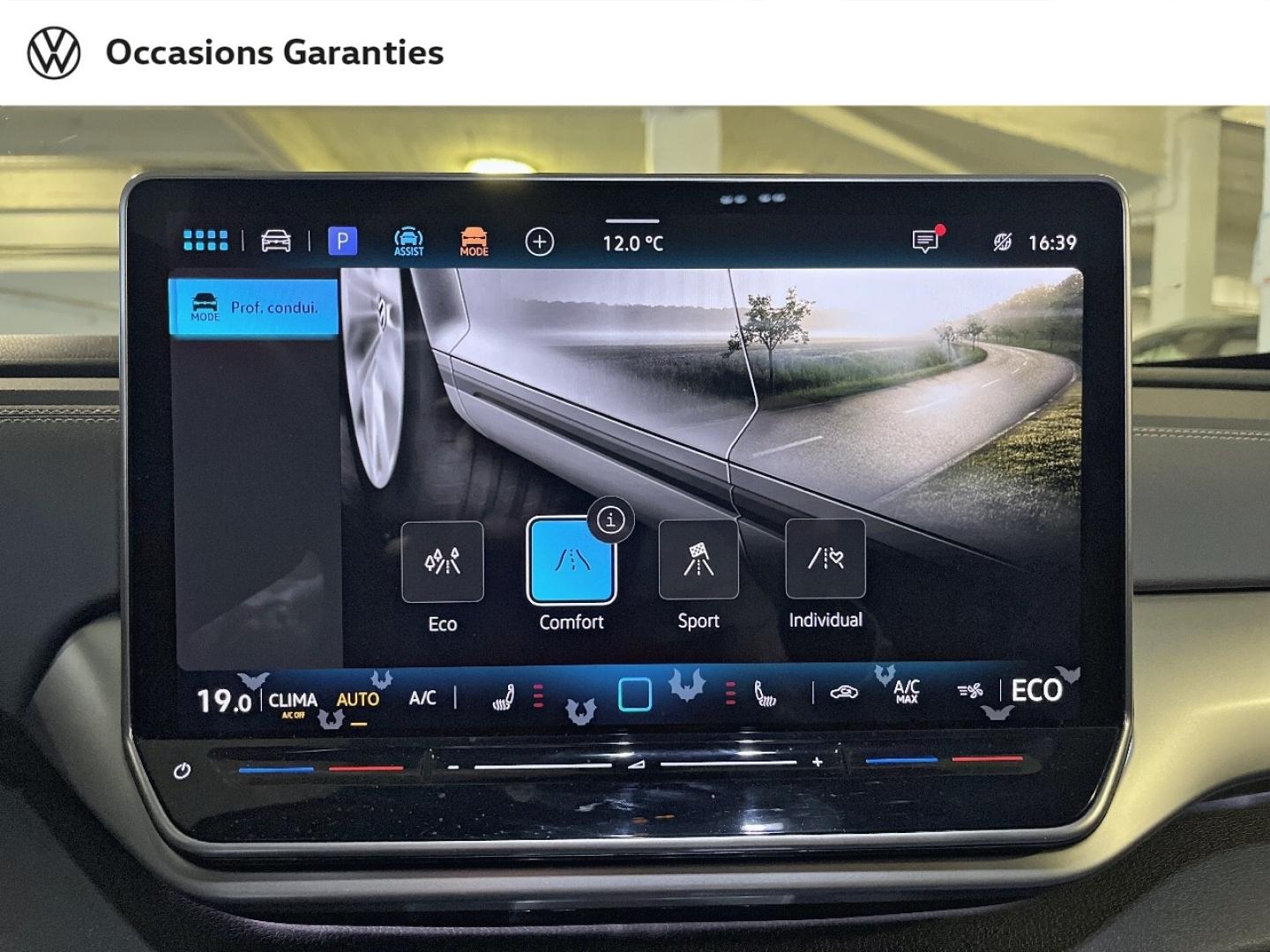 Voitures occasions VOLKSWAGEN ID.4 Life Max Paris