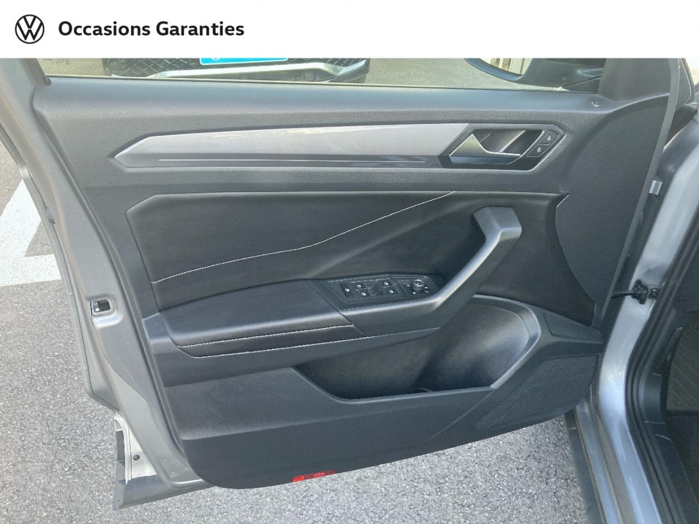 Voitures occasions VOLKSWAGEN T-ROC Style Abbeville