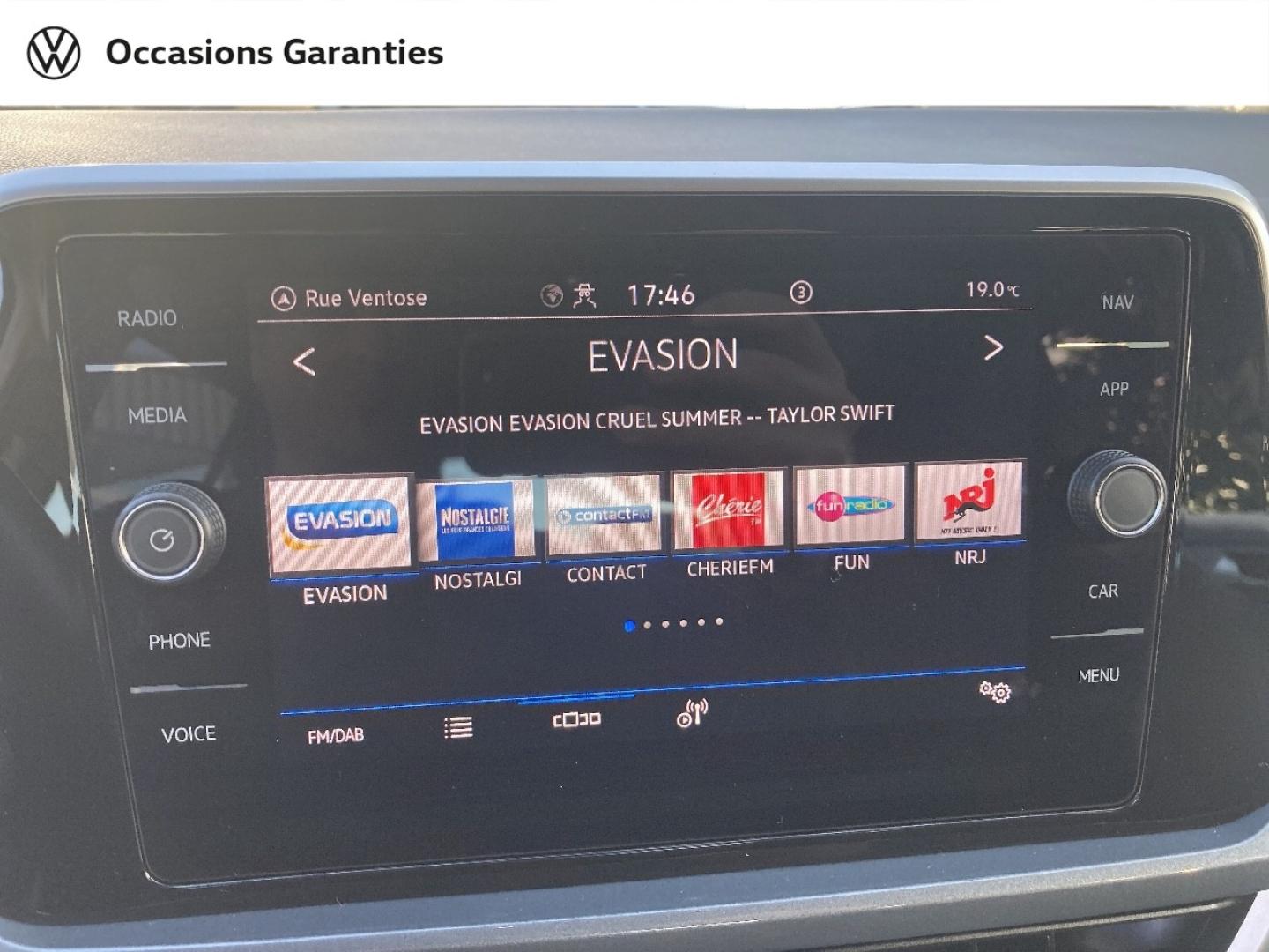 Voitures occasions VOLKSWAGEN T-ROC Style Abbeville