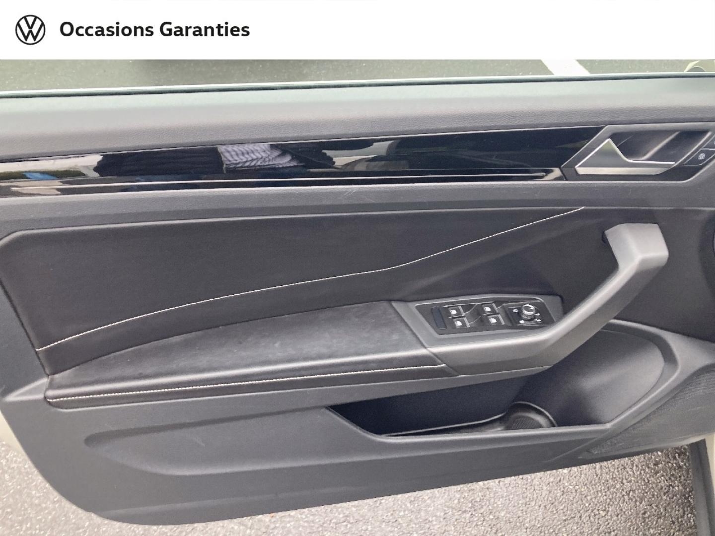 Voitures occasions VOLKSWAGEN T-Roc Cabriolet R-Line Abbeville