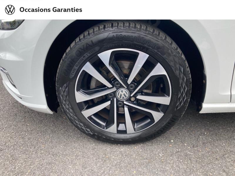 Voitures occasions VOLKSWAGEN GOLF IQ.Drive Abbeville