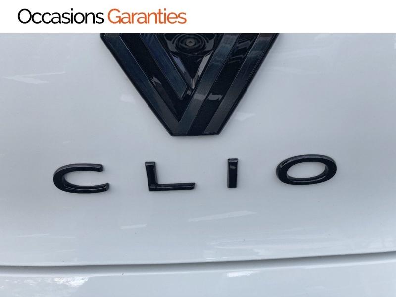 Voitures occasions RENAULT CLIO esprit Alpine Abbeville