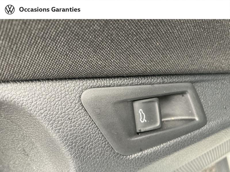 Voitures occasions VOLKSWAGEN T-ROC United Abbeville