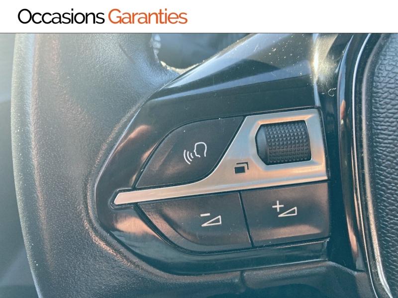 Voitures occasions PEUGEOT 208 Allure Abbeville