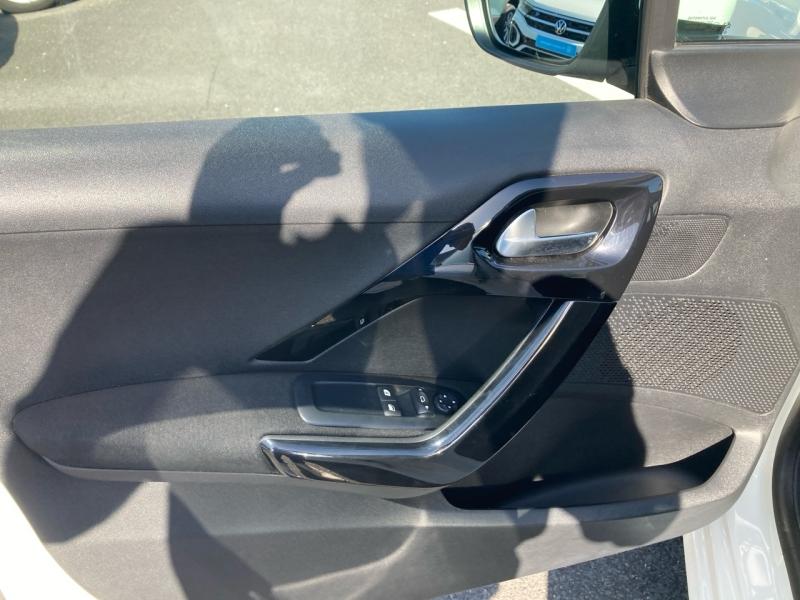 Voitures occasions PEUGEOT 208 Style Abbeville