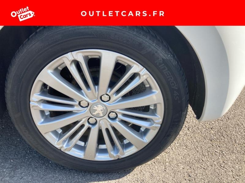Voitures occasions PEUGEOT 208 Style Abbeville