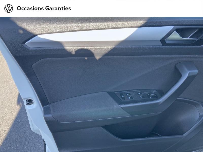 Voitures occasions VOLKSWAGEN T-ROC Life Plus Villeneuve-d'Ascq