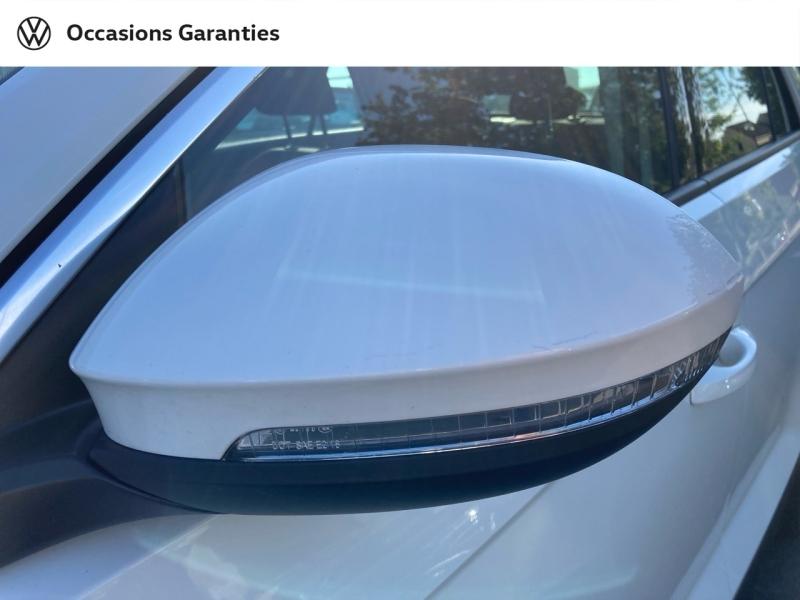 Voitures occasions VOLKSWAGEN T-ROC Life Plus Villeneuve-d'Ascq