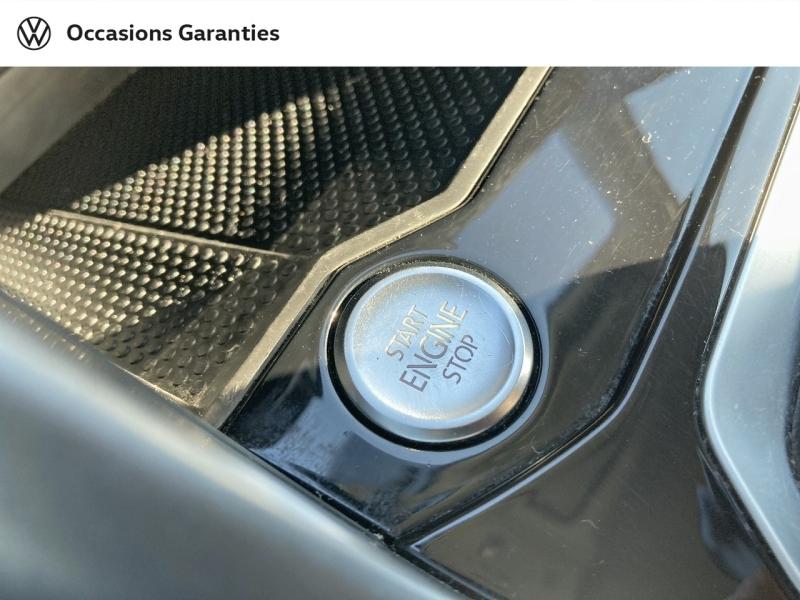 Voitures occasions VOLKSWAGEN T-ROC Life Plus Villeneuve-d'Ascq