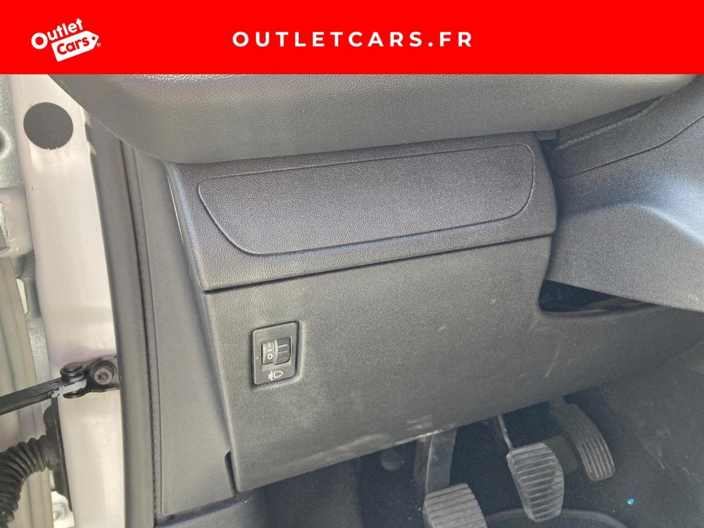 Voitures occasions PEUGEOT 208 Active Abbeville