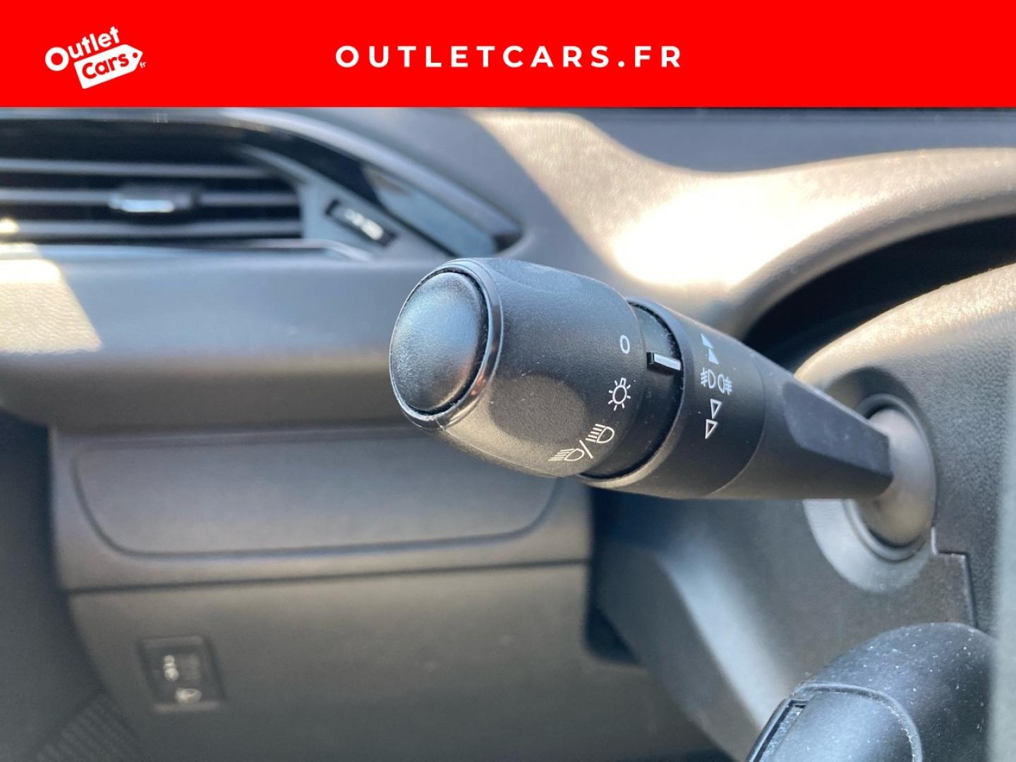 Voitures occasions PEUGEOT 208 Active Abbeville