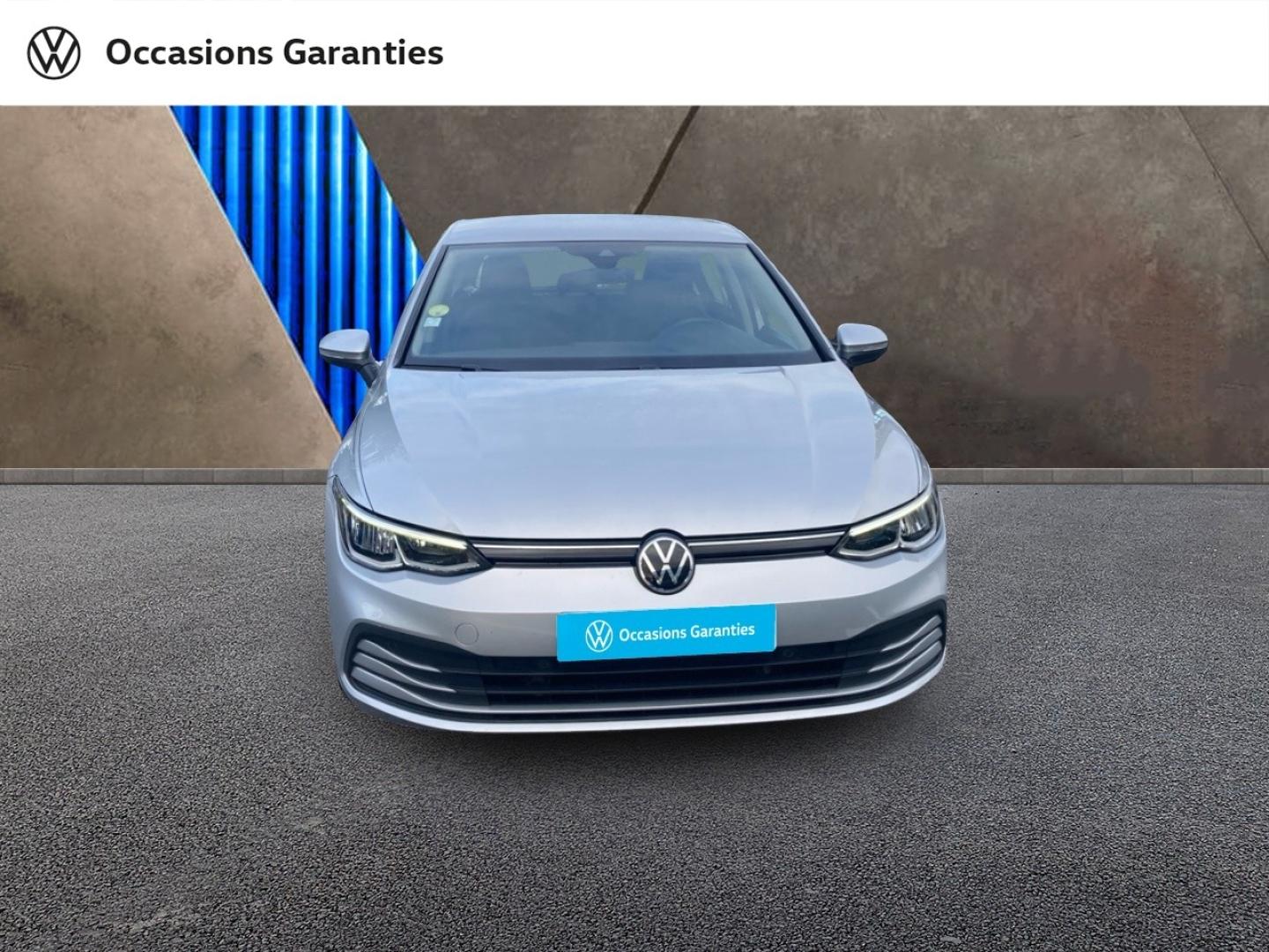 Voitures occasions VOLKSWAGEN GOLF Life 1st Abbeville