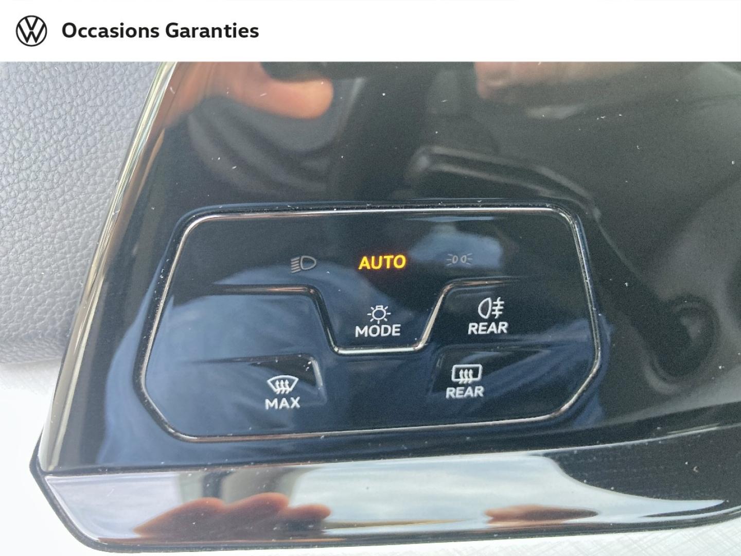 Voitures occasions VOLKSWAGEN GOLF Life 1st Abbeville