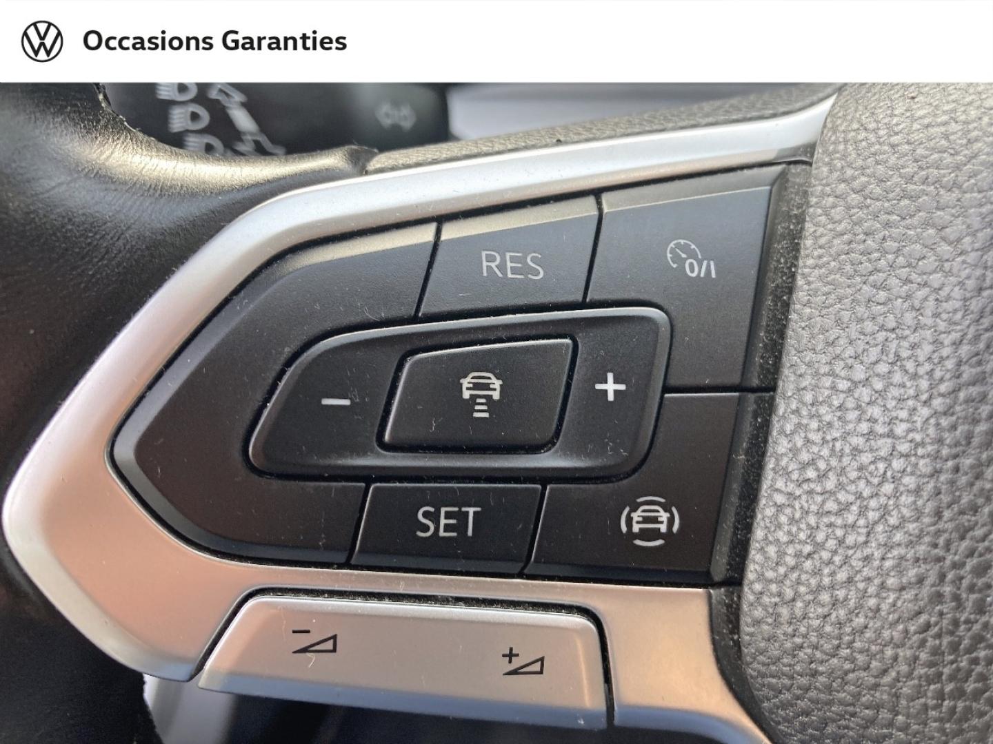Voitures occasions VOLKSWAGEN GOLF Life 1st Abbeville