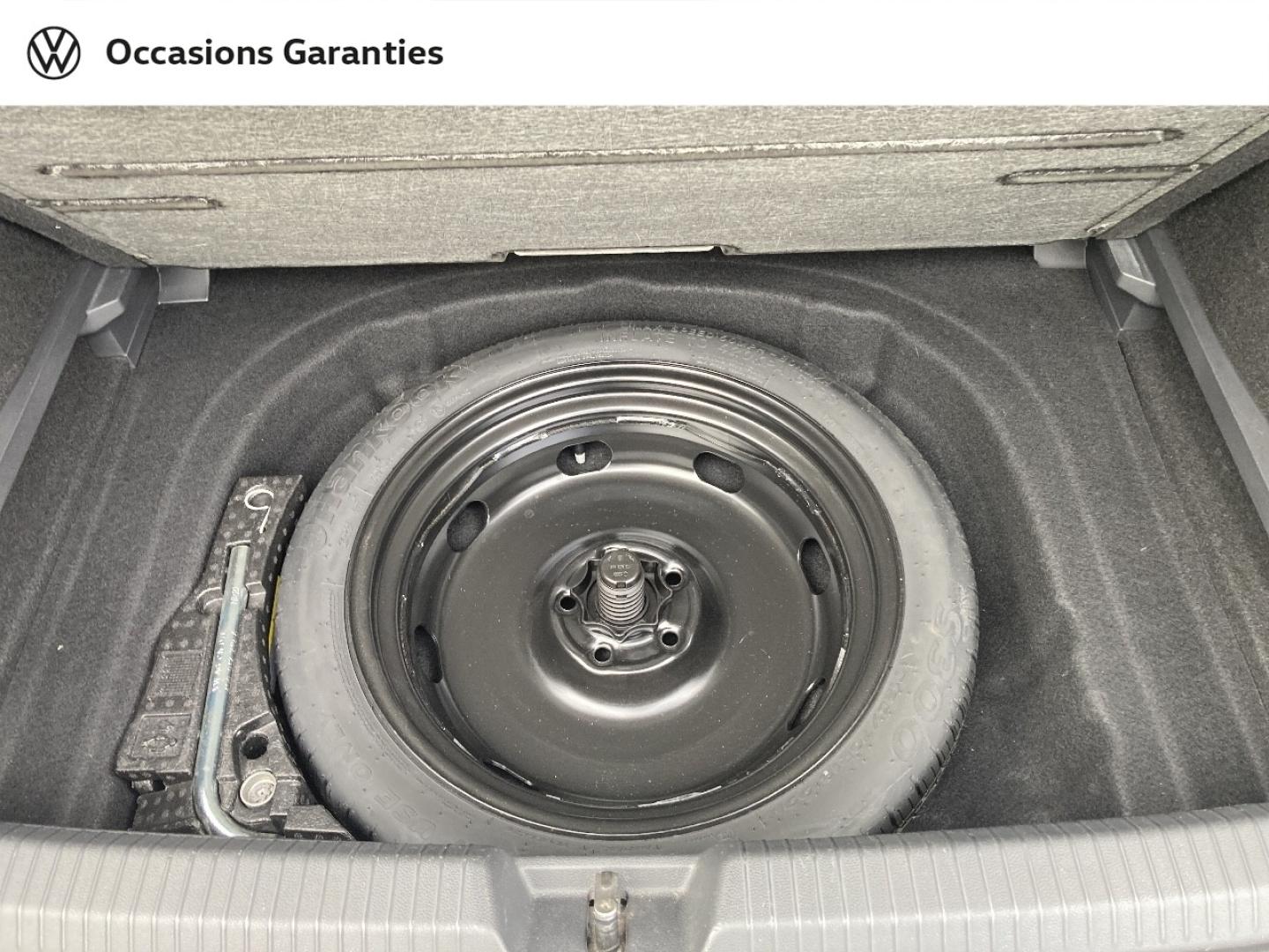 Voitures occasions VOLKSWAGEN GOLF Life 1st Abbeville