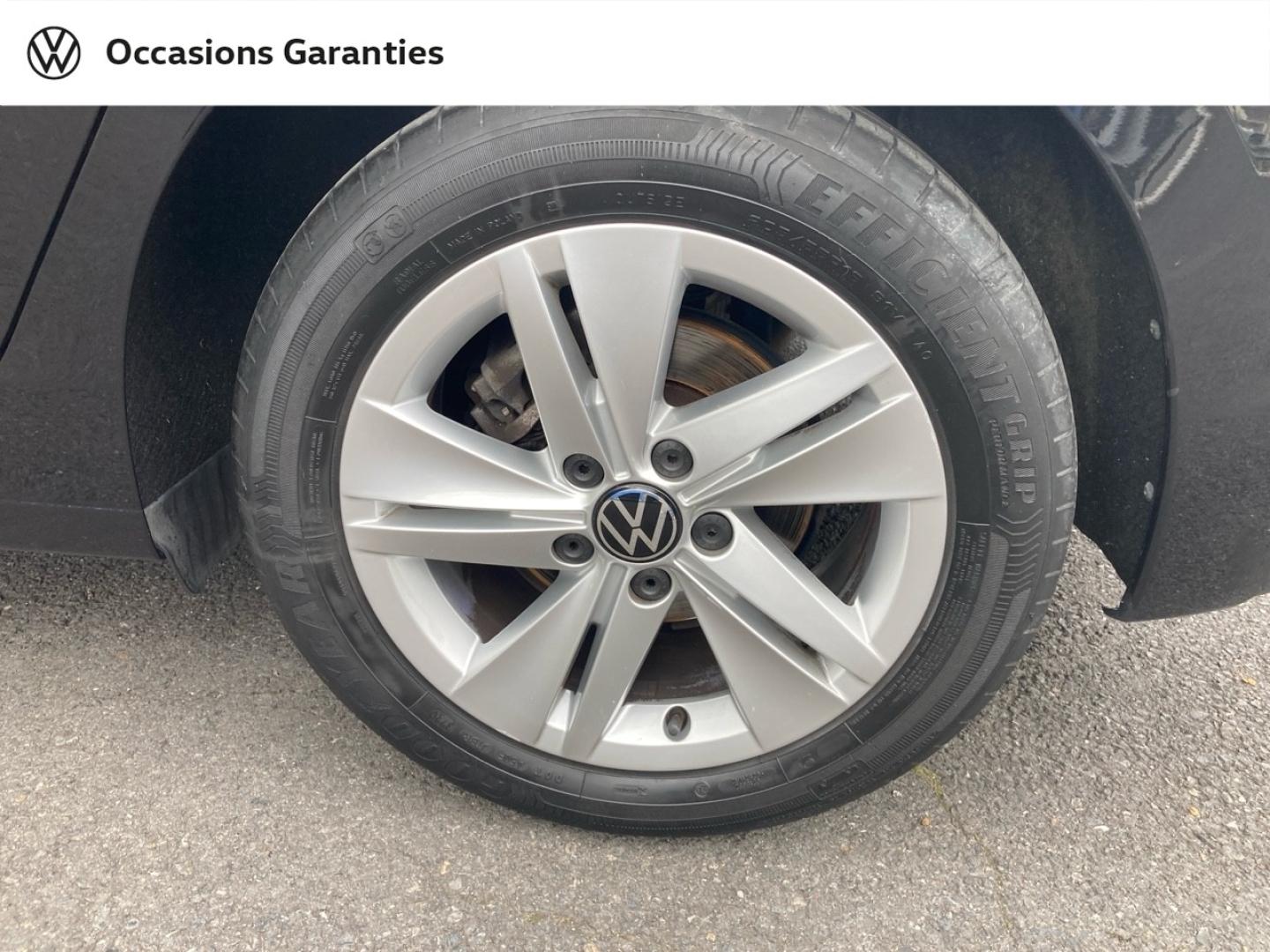 Voitures occasions VOLKSWAGEN GOLF Life 1st Abbeville