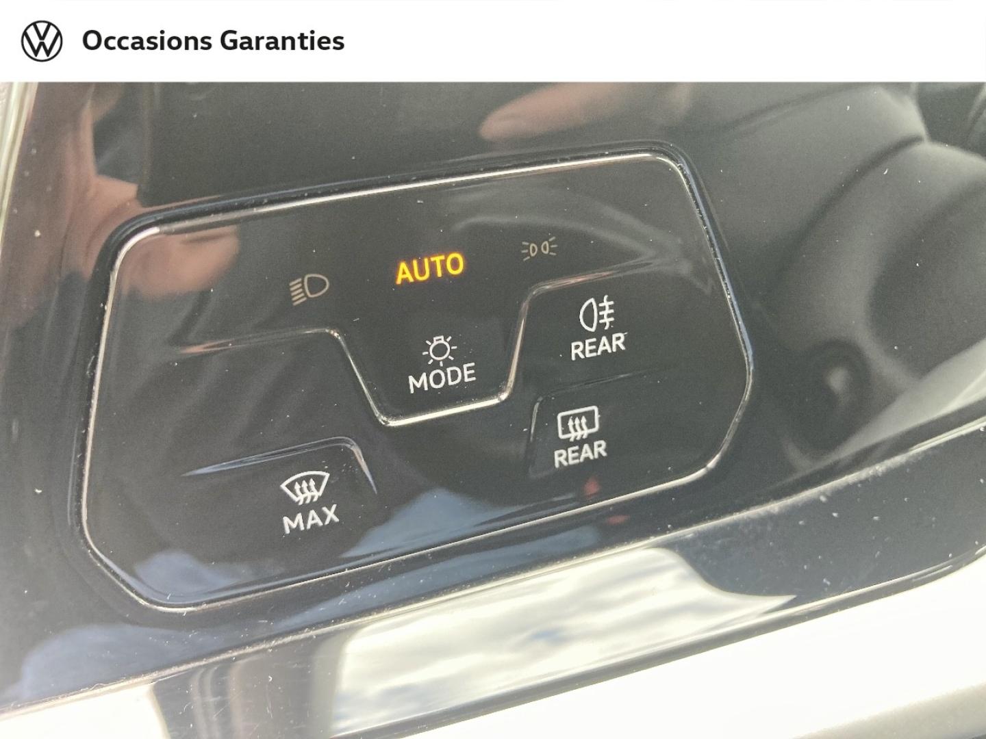 Voitures occasions VOLKSWAGEN GOLF Life 1st Abbeville