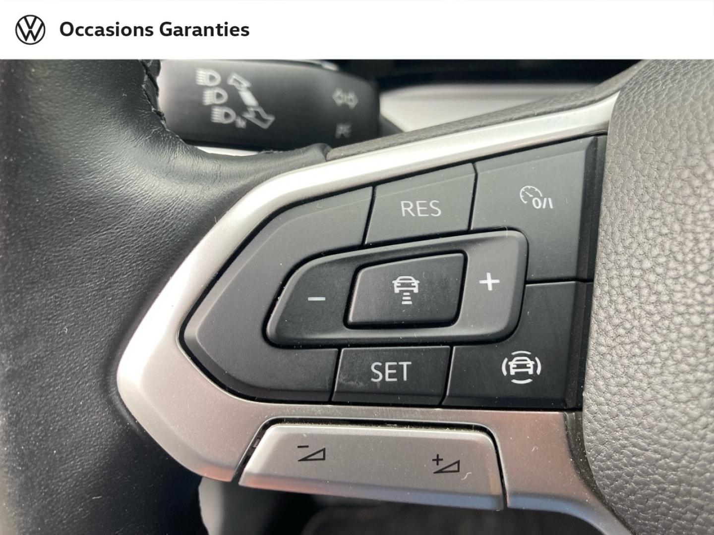 Voitures occasions VOLKSWAGEN GOLF Life 1st Abbeville
