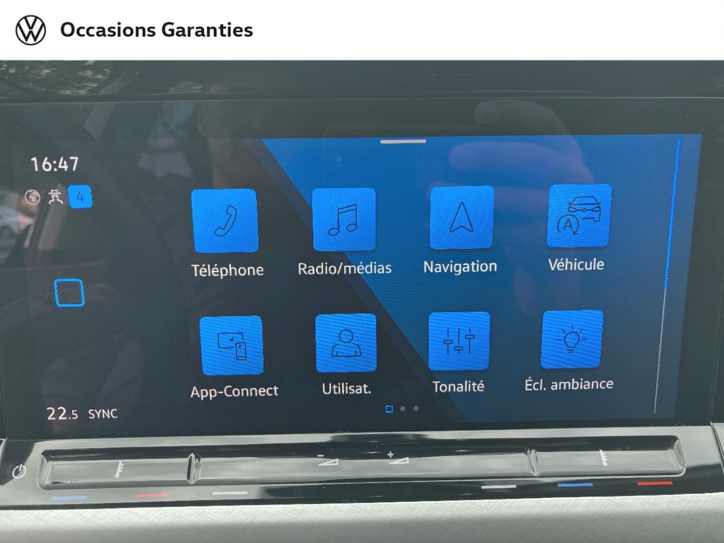 Voitures occasions VOLKSWAGEN GOLF Life 1st Abbeville