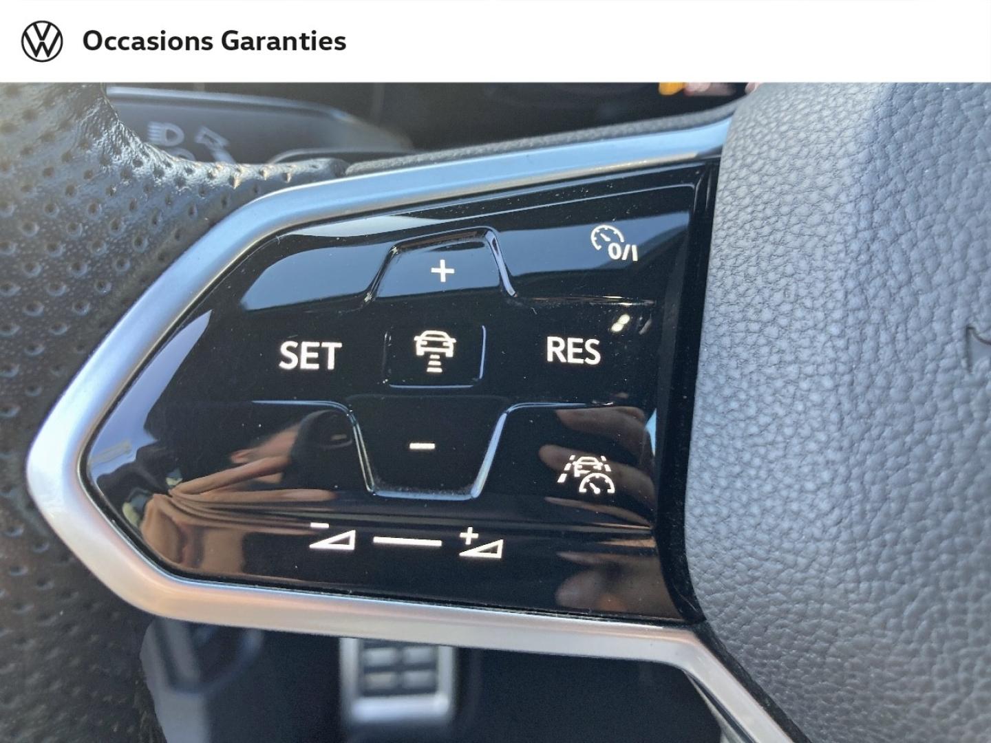 Voitures occasions VOLKSWAGEN GOLF R-Line Abbeville