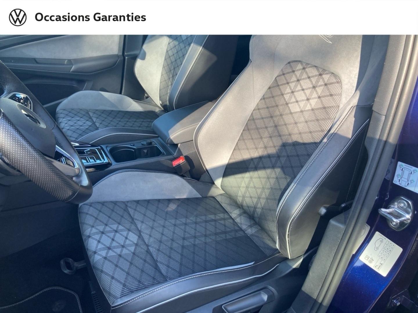 Voitures occasions VOLKSWAGEN GOLF R-Line Abbeville